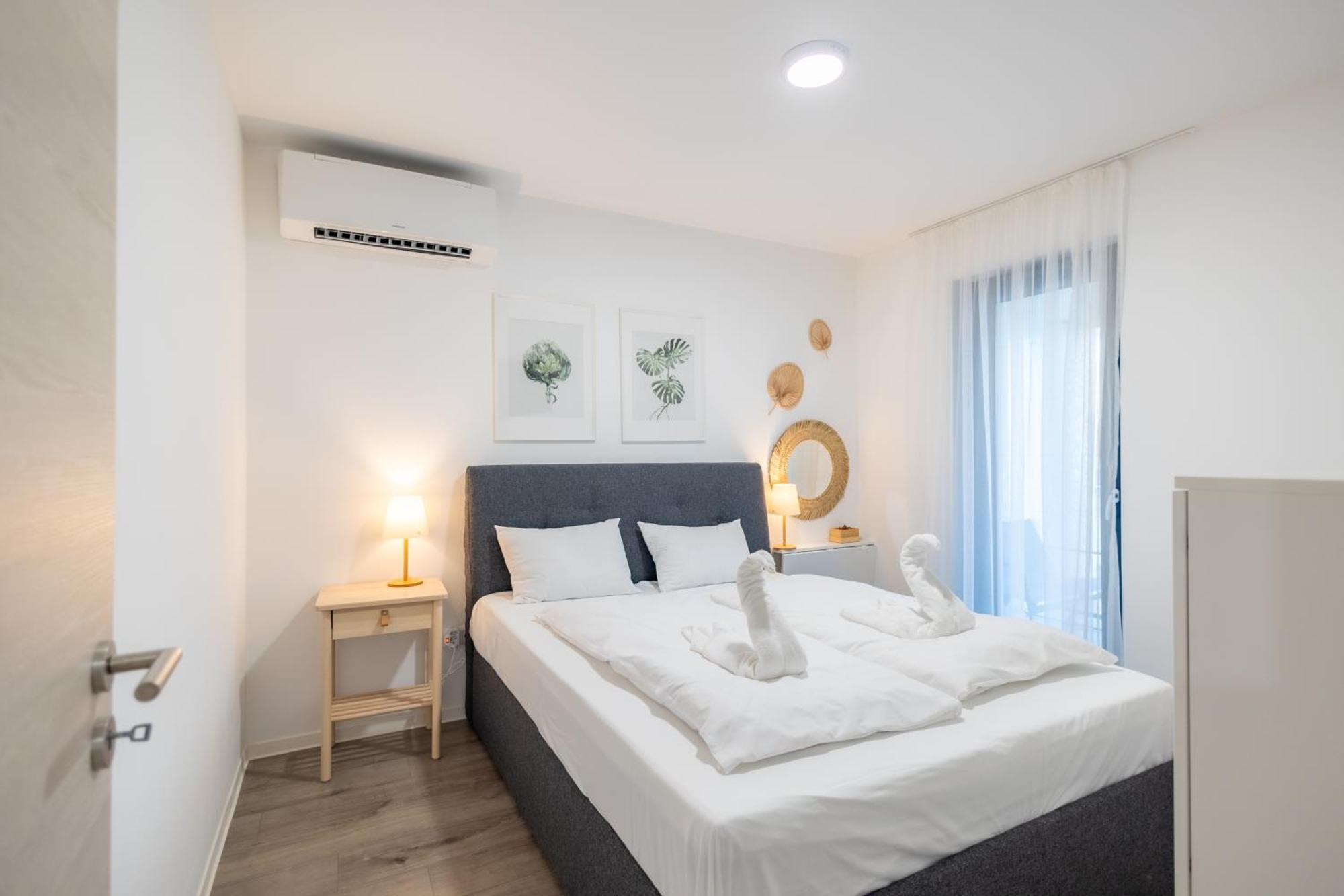 Casa Romana Apartmanok Siofok By Bltn Zewnętrze zdjęcie
